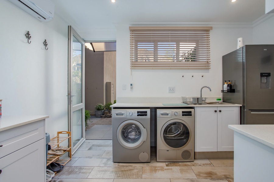 1 Bedroom Property for Sale in Franschhoek Western Cape